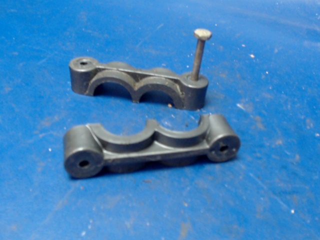 S1675-1 Cessna - BEARING HALF-INBOARD (QTY2)